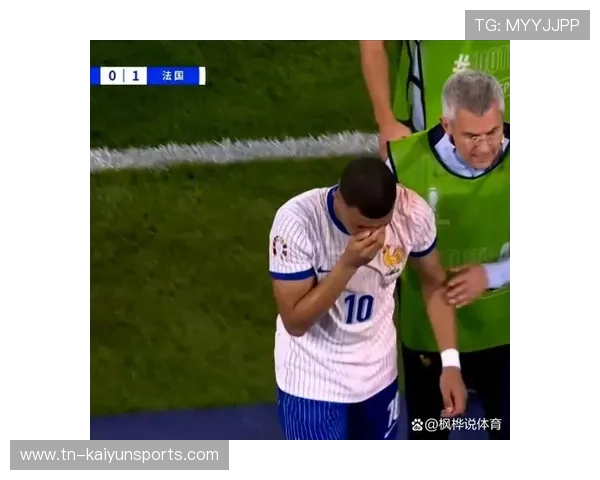 法国决赛前夜士气爆棚，姆巴佩罚中关键任意球