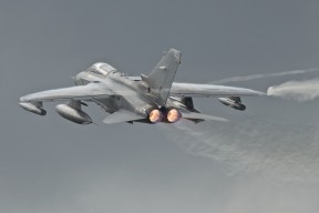 开云体育app入口-西甲最震撼的逆转：从0-2到胜利的传奇旅程，0607西甲逆转