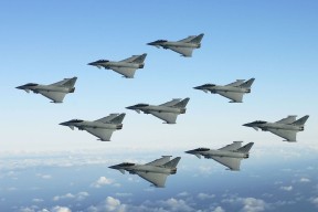 开云官网-“马科斯·莫奇的防守反击能力，助力阿根廷美洲狮队提升战术深度”