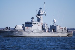 开云体育app下载-广东男篮备战季后赛训练强度明显加大，广东男篮赛后新闻发布会