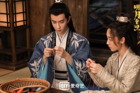 开云体育在线-湖人官宣新赛季首发阵容初步方案，湖人新赛季阵容分析